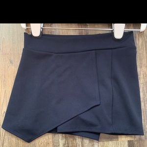 Dark Blue skort